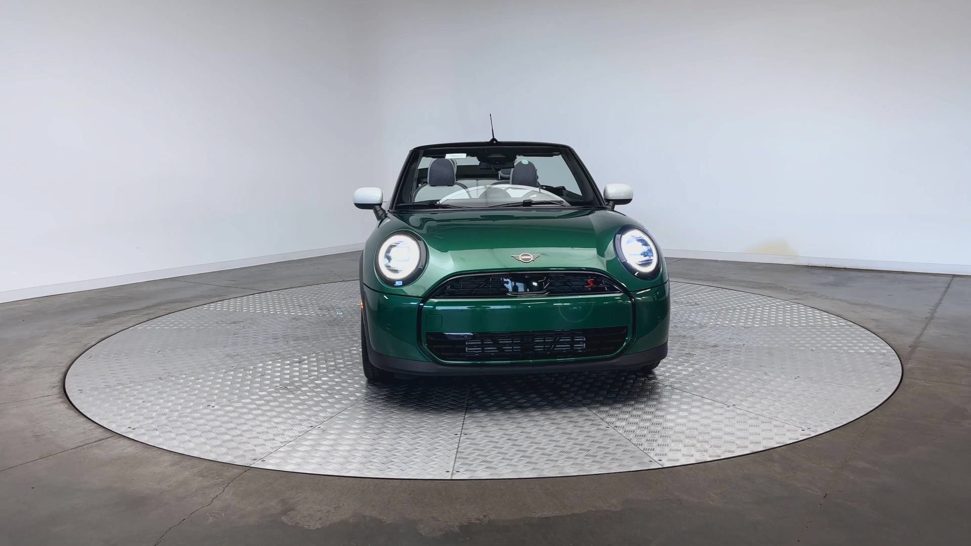 New 2027 MINI Cooper S FWD image 3