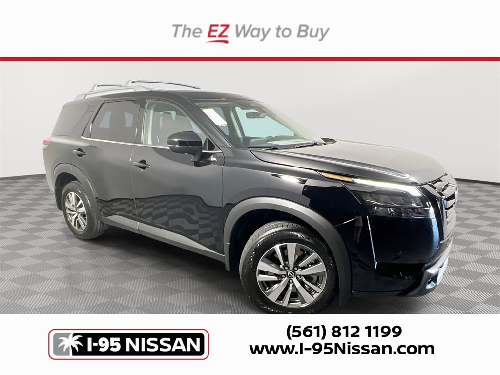 New 2025 Nissan Pathfinder SL
