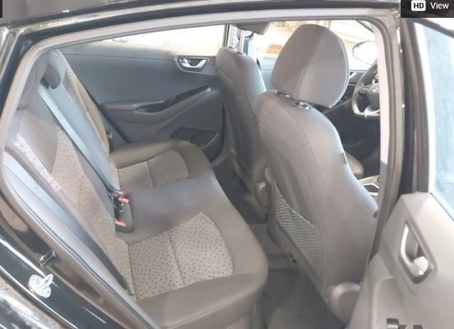 Used 2018 Hyundai Ioniq Blue FWD image 6