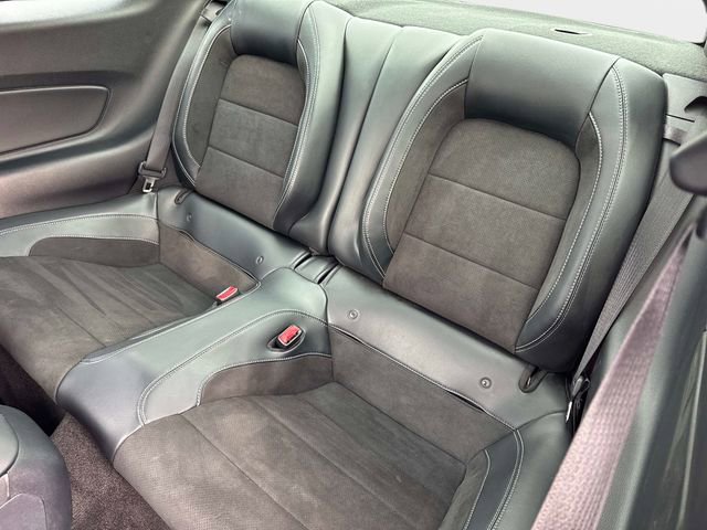 Used 2016 Ford Mustang Shelby GT350 w/ Technology Package image 10