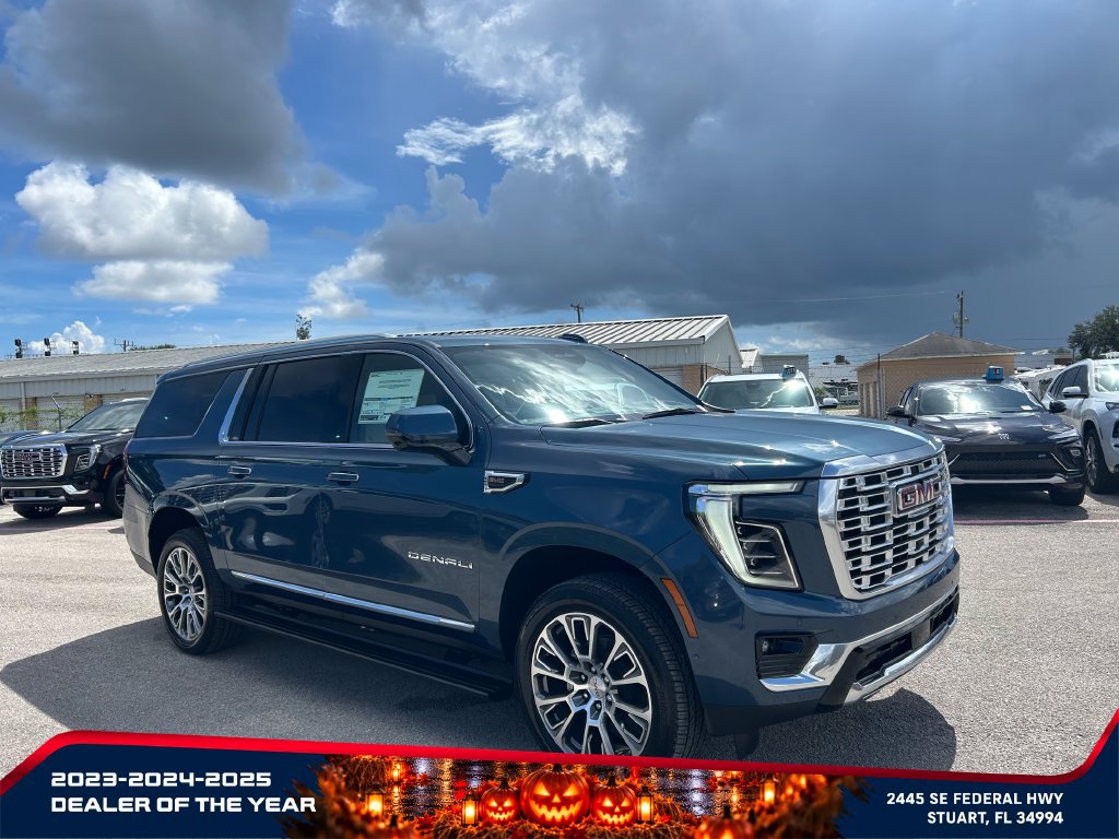 New 2027 GMC Yukon XL Denali w/ Denali Reserve Package AWD/4WD image 2