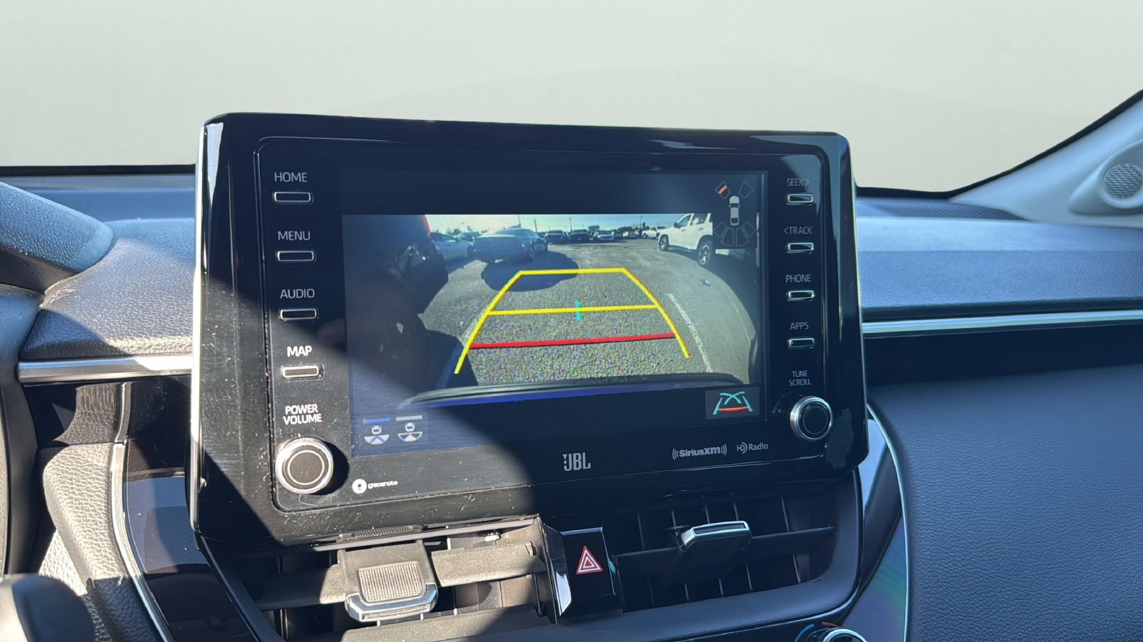 Used 2022 Toyota Corolla Cross XLE w/ Convenience Package FWD image 18