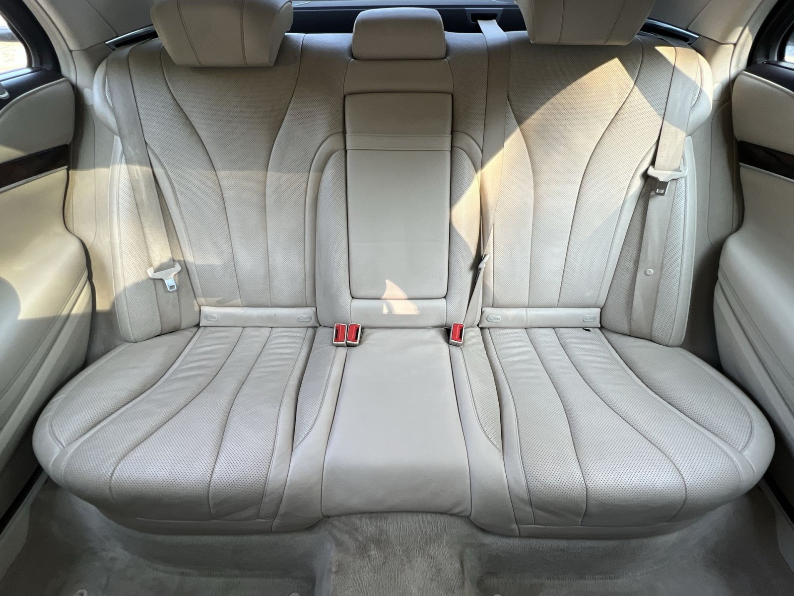 Used 2014 Mercedes-Benz S 550 Sedan image 15