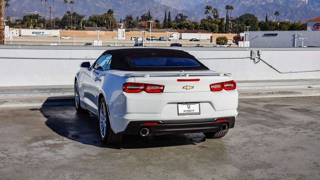 Used 2023 Chevrolet Camaro LT image 7