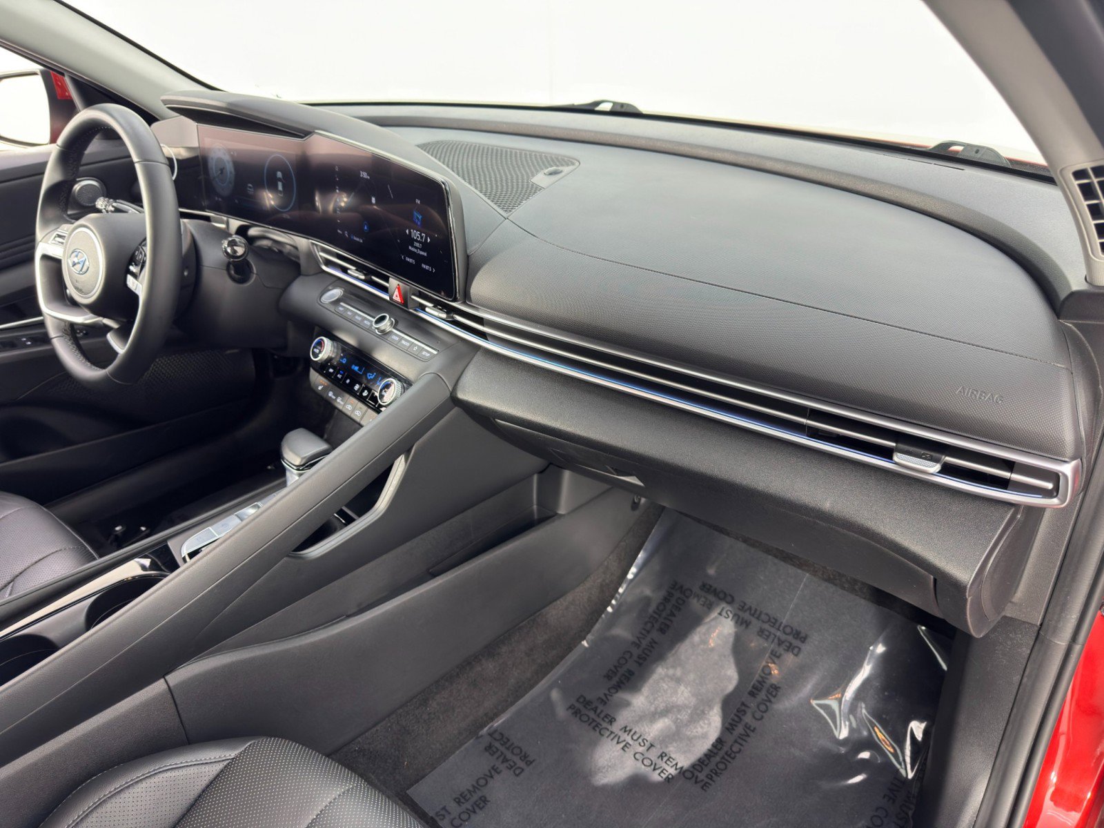 Used 2021 Hyundai Elantra Limited w/ Cargo Package image 14