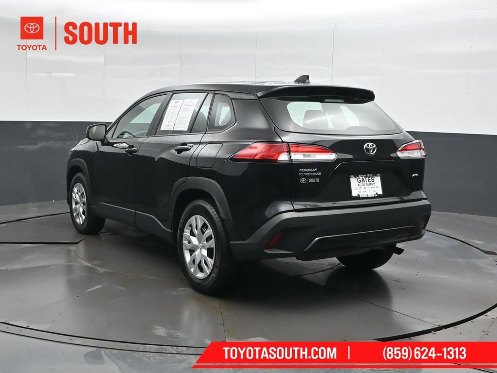 Used 2024 Toyota Corolla Cross L AWD/4WD image 8