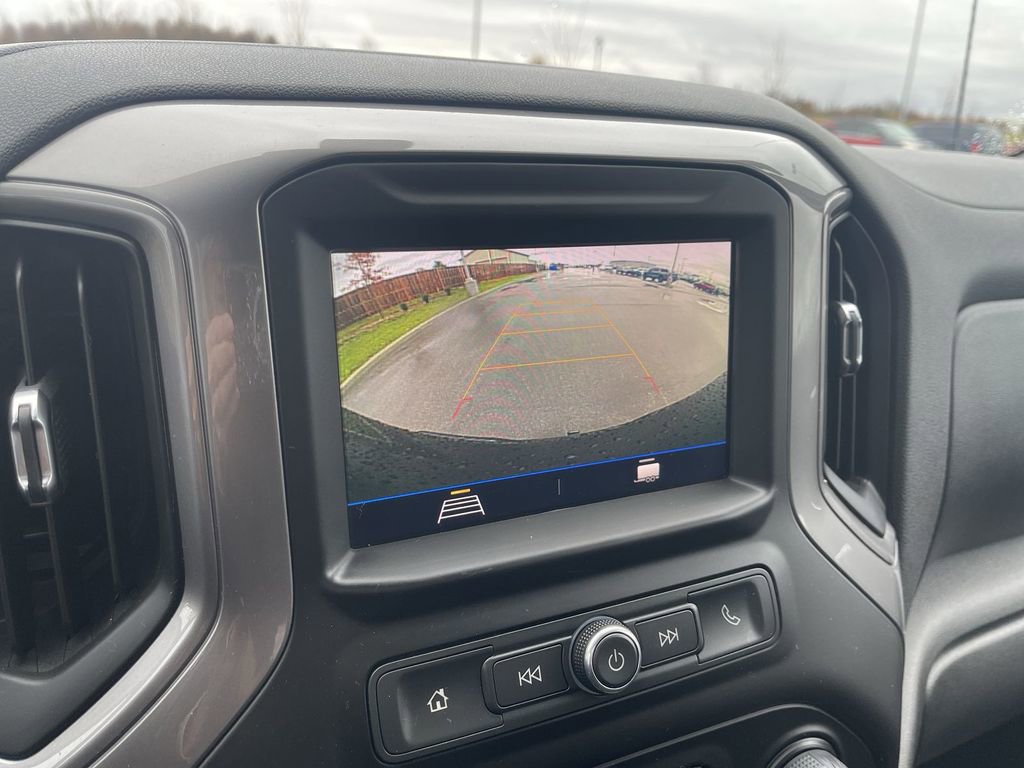 Used 2020 Chevrolet Silverado 1500 Custom w/ Custom Value Package image 26