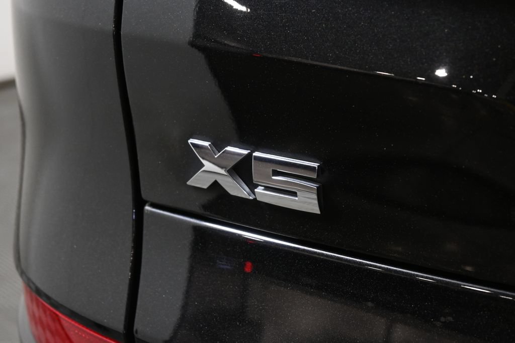 Used 2025 BMW X5 M60i w/ Executive Package AWD/4WD image 39