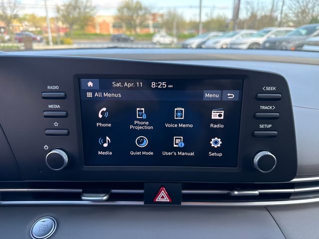 Certified 2025 Hyundai Elantra Sport image 19