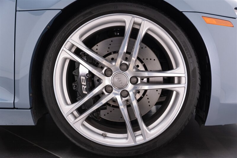 Used 2011 Audi R8 V8 AWD/4WD image 99