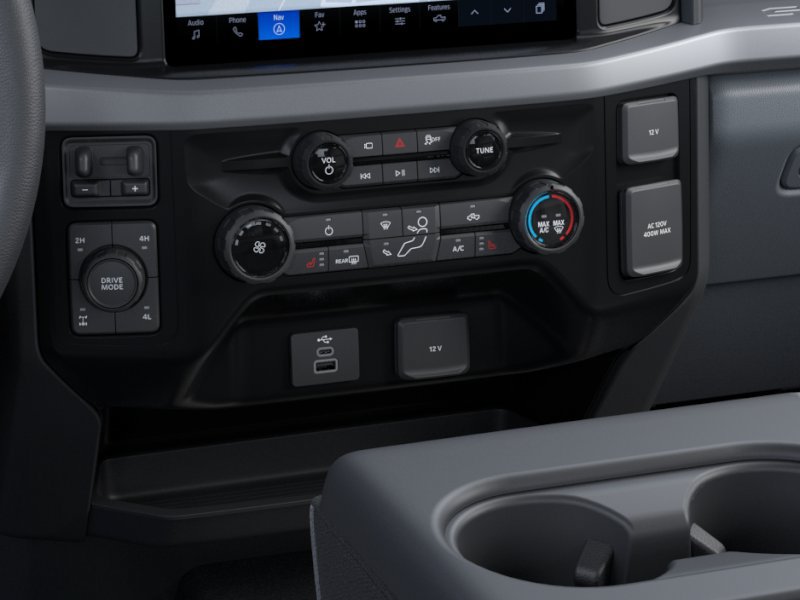 New 2026 Ford F250 XLT w/ XLT Premium Package AWD/4WD image 18