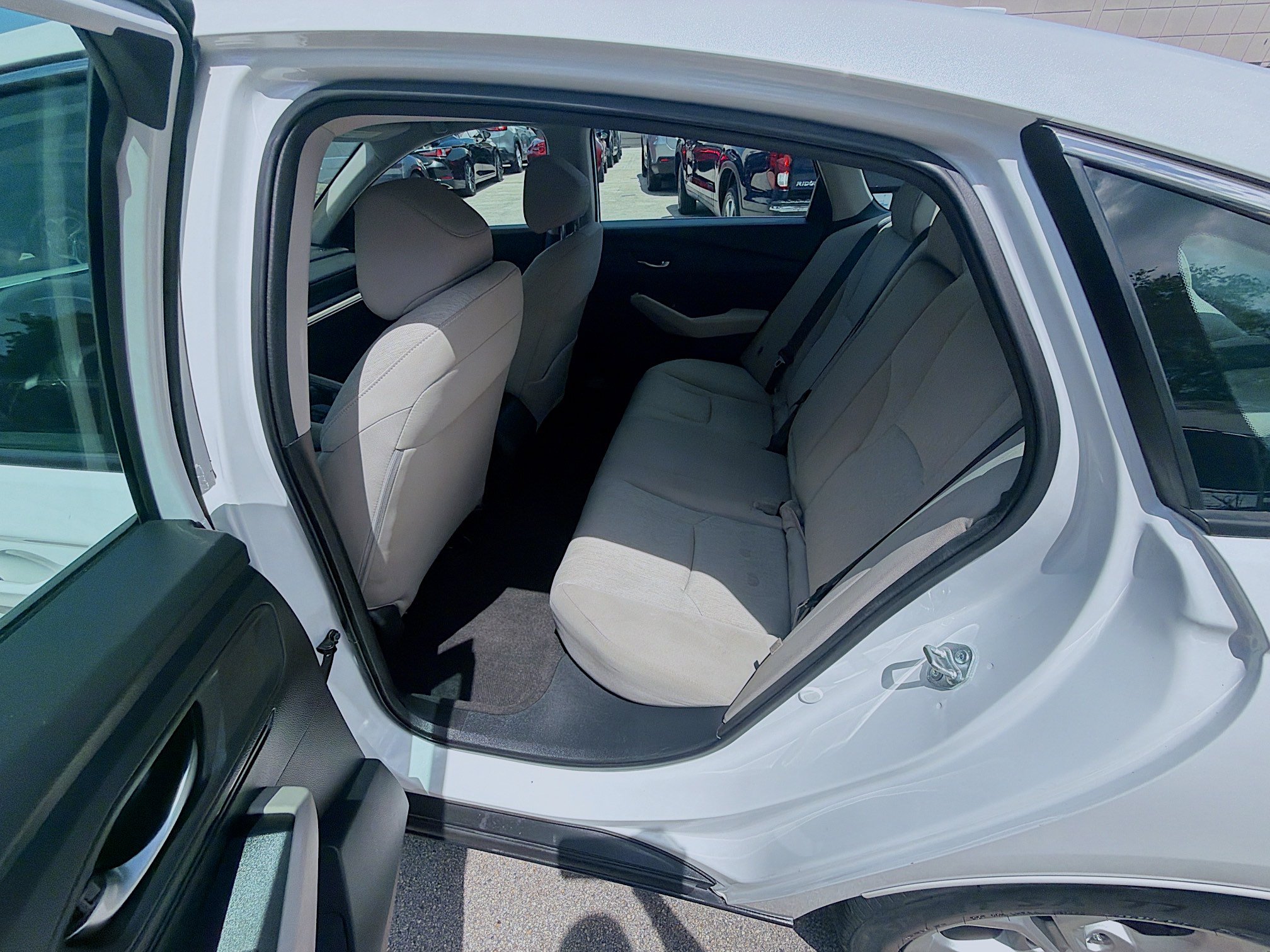 Used 2023 Honda Accord LX image 22
