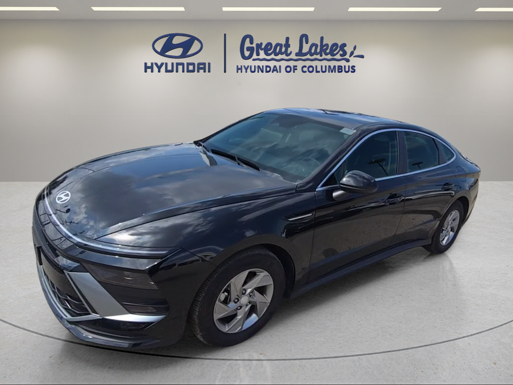 Used 2026 Hyundai Sonata SE FWD image 1
