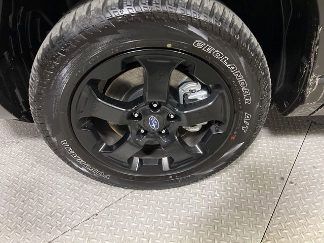 Certified 2025 Subaru Forester Wilderness w/ Wilderness Package AWD/4WD image 27