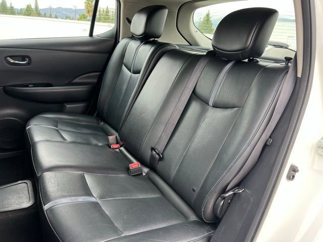 Used 2019 Nissan Leaf SL Plus w/ Protection Package image 18