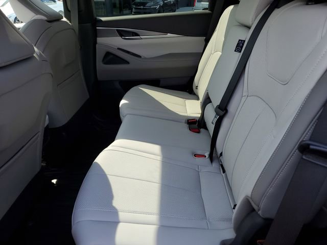 Certified 2026 INFINITI QX60 Pure w/ Cargo Package image 17