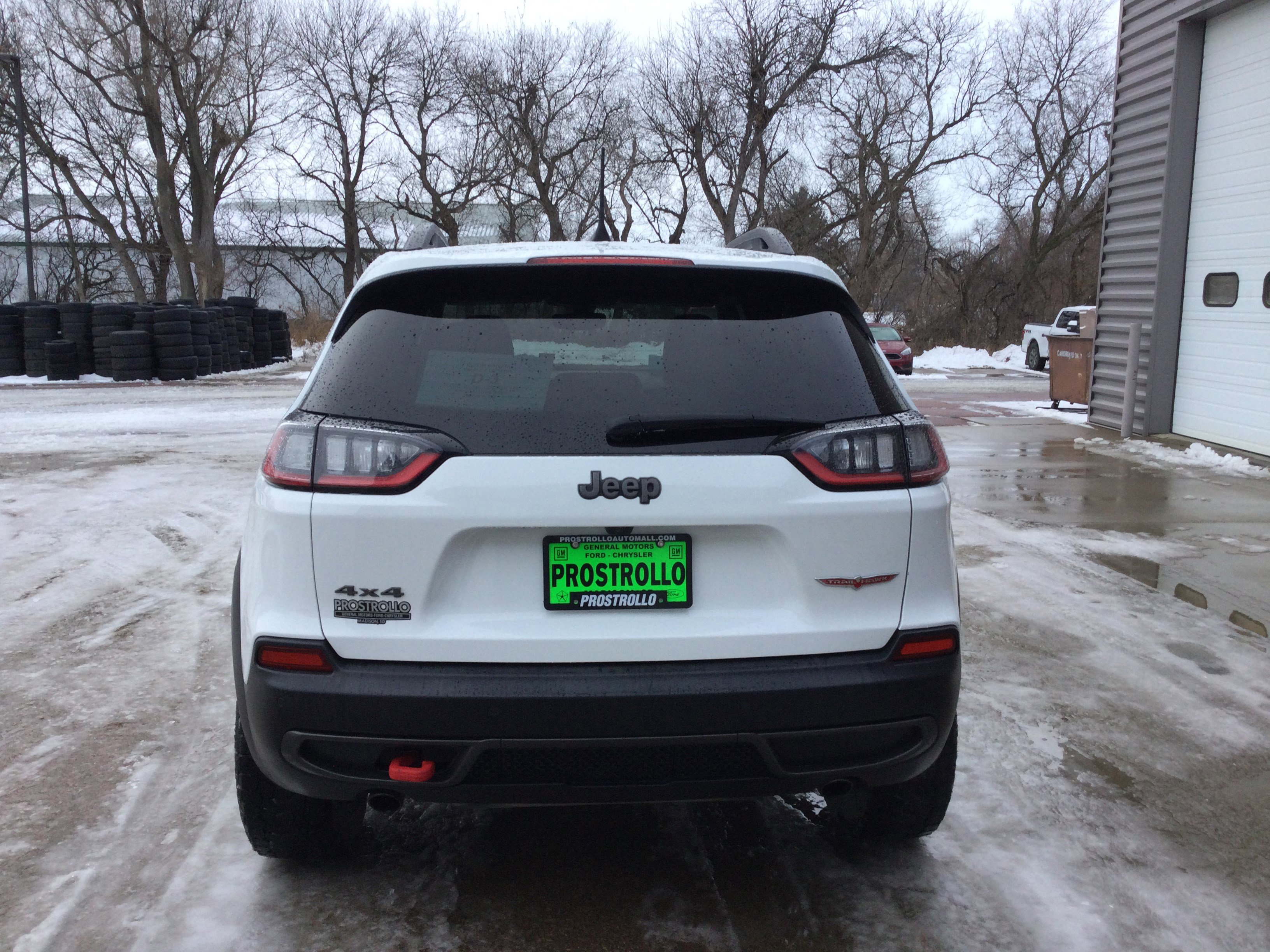 Used 2019 Jeep Cherokee Trailhawk w/ Comfort/Convenience Group image 4