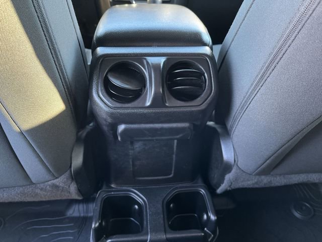 Used 2020 Jeep Gladiator Sport image 24