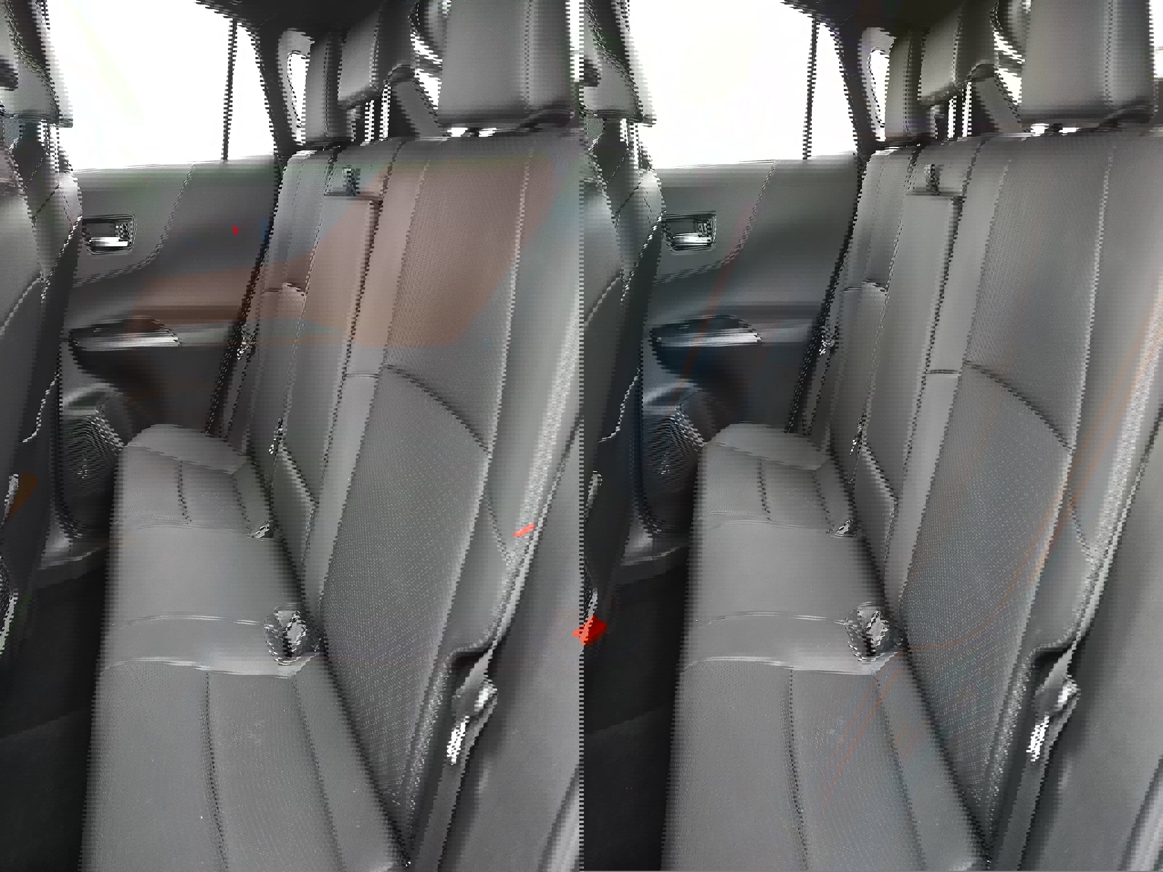 Used 2024 Toyota Venza Limited AWD/4WD image 14