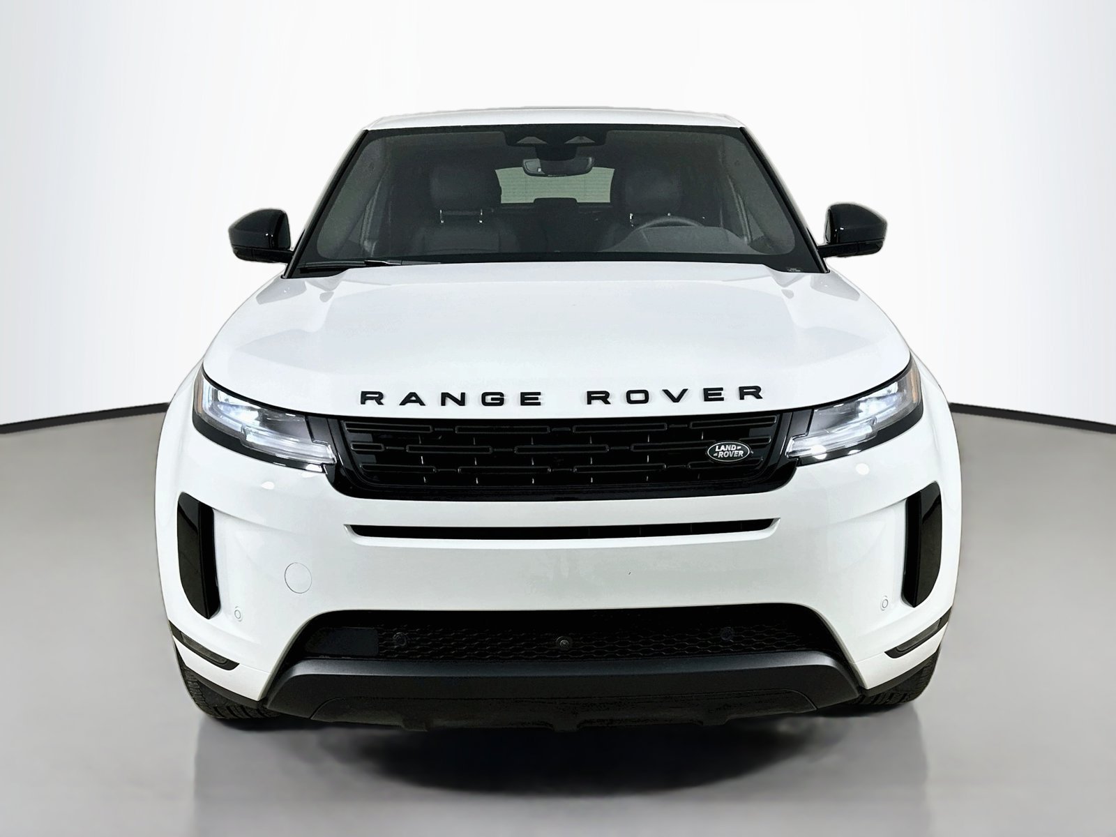 Used 2026 Land Rover Range Rover Evoque S AWD/4WD image 2