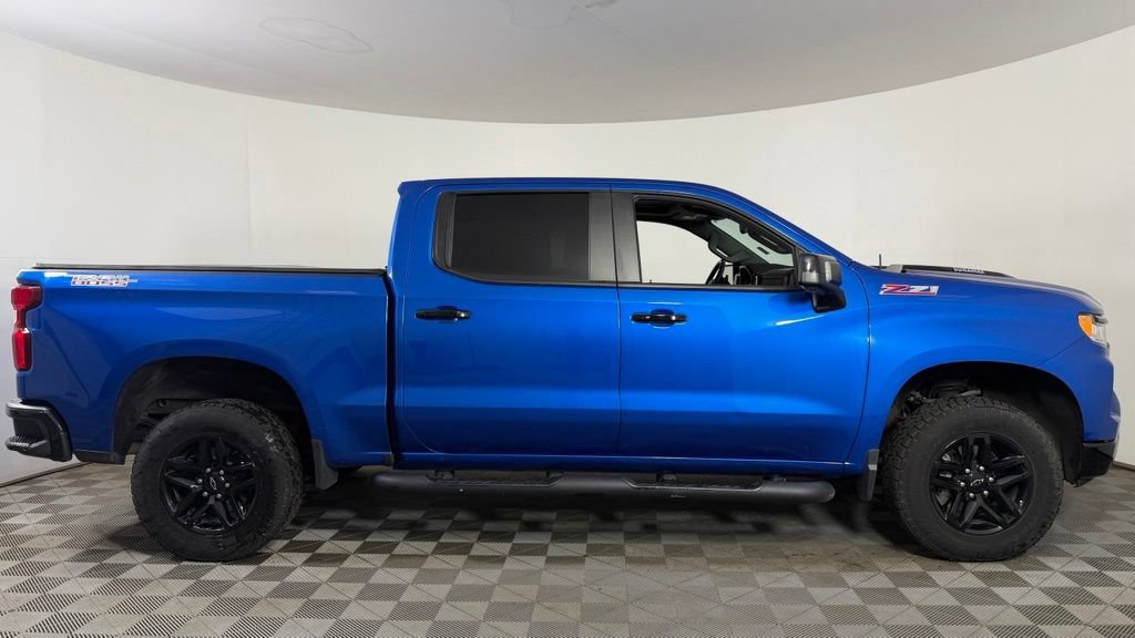 Used 2022 Chevrolet Silverado 1500 LT Trail Boss w/ LT Trail Boss Premium Package AWD/4WD image 10