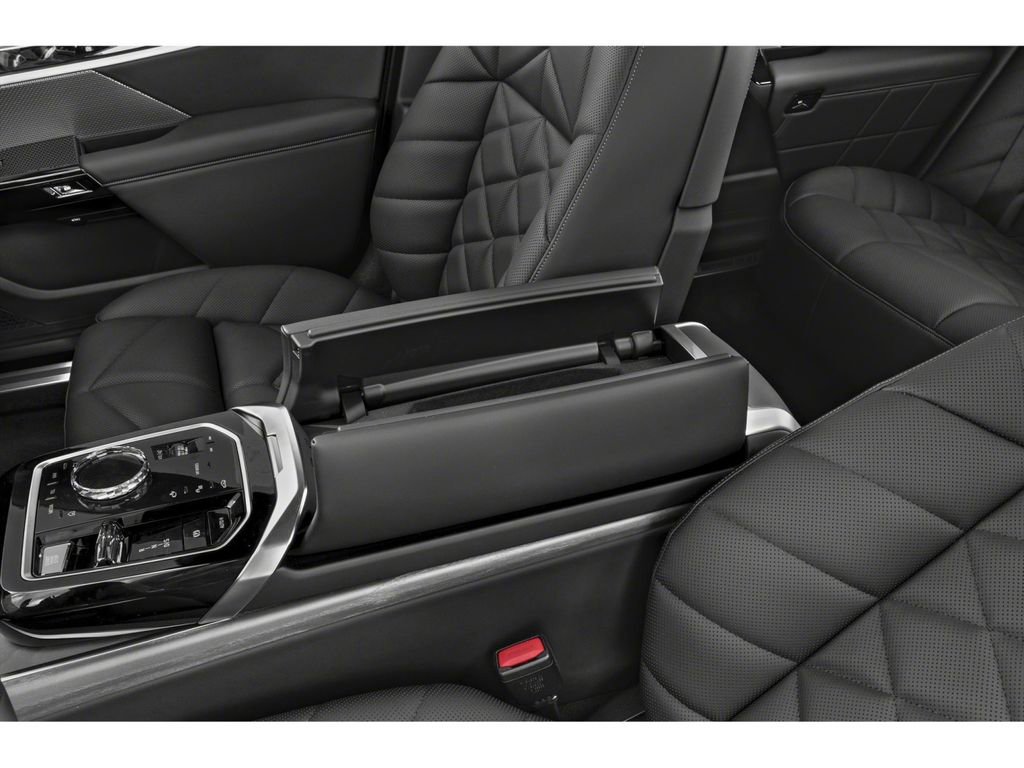 New 2026 BMW 740i xDrive AWD/4WD image 9