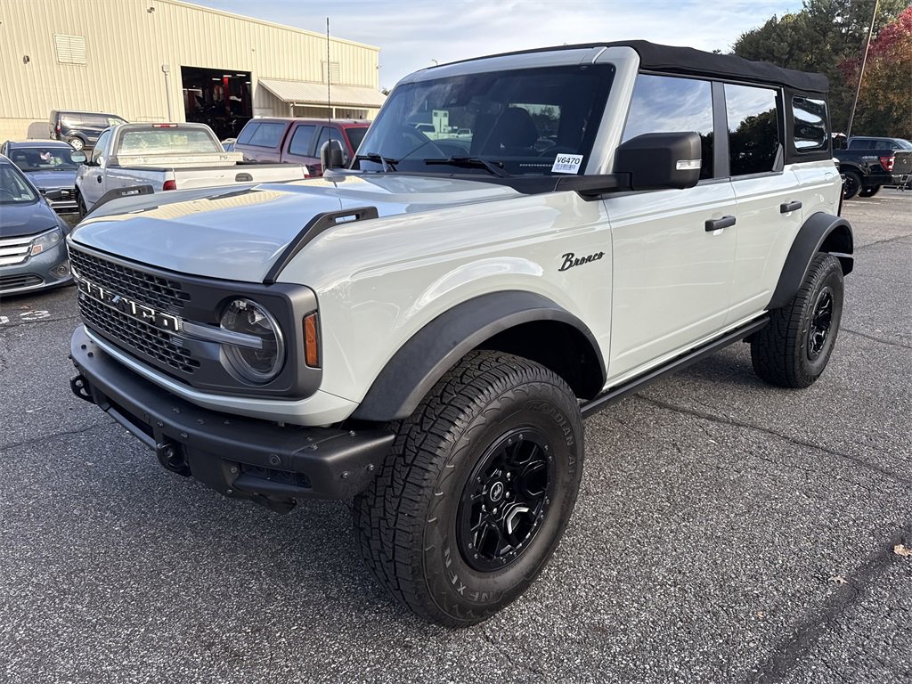 Used 2021 Ford Bronco Badlands image 3