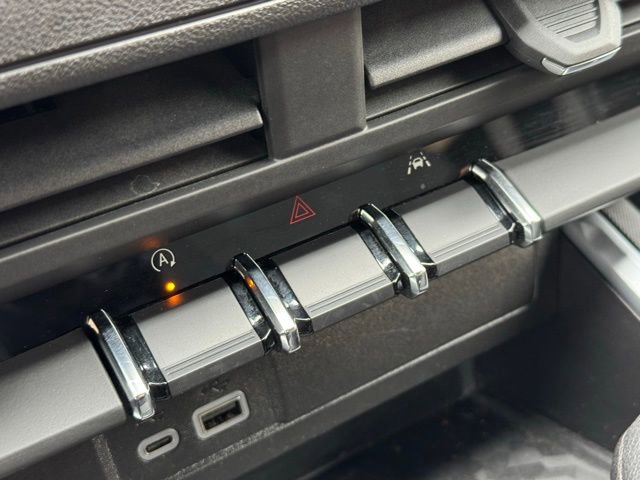 Certified 2023 Chevrolet Colorado Trail Boss w/ Technology Package image 14