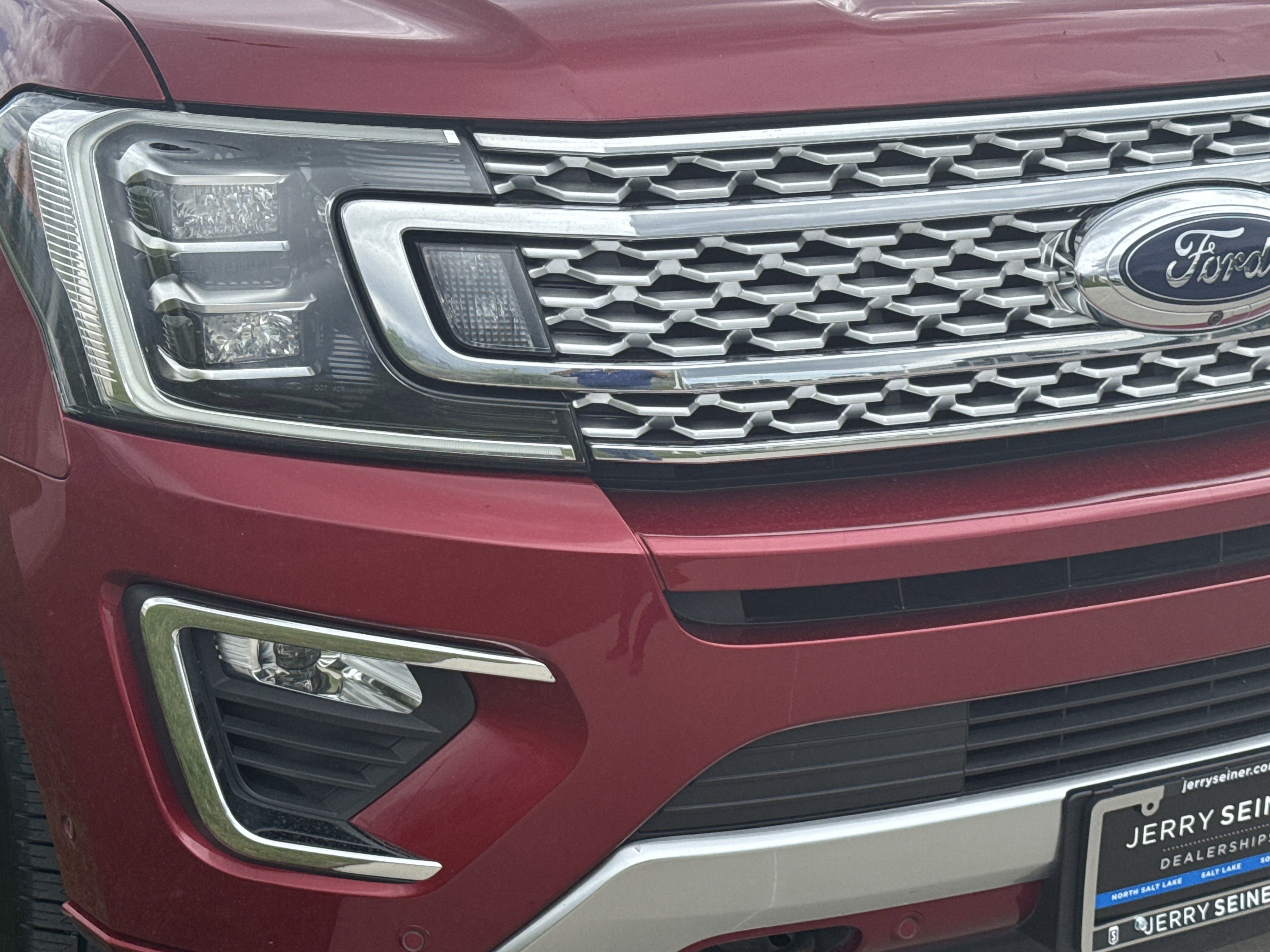 Used 2019 Ford Expedition Platinum AWD/4WD image 13
