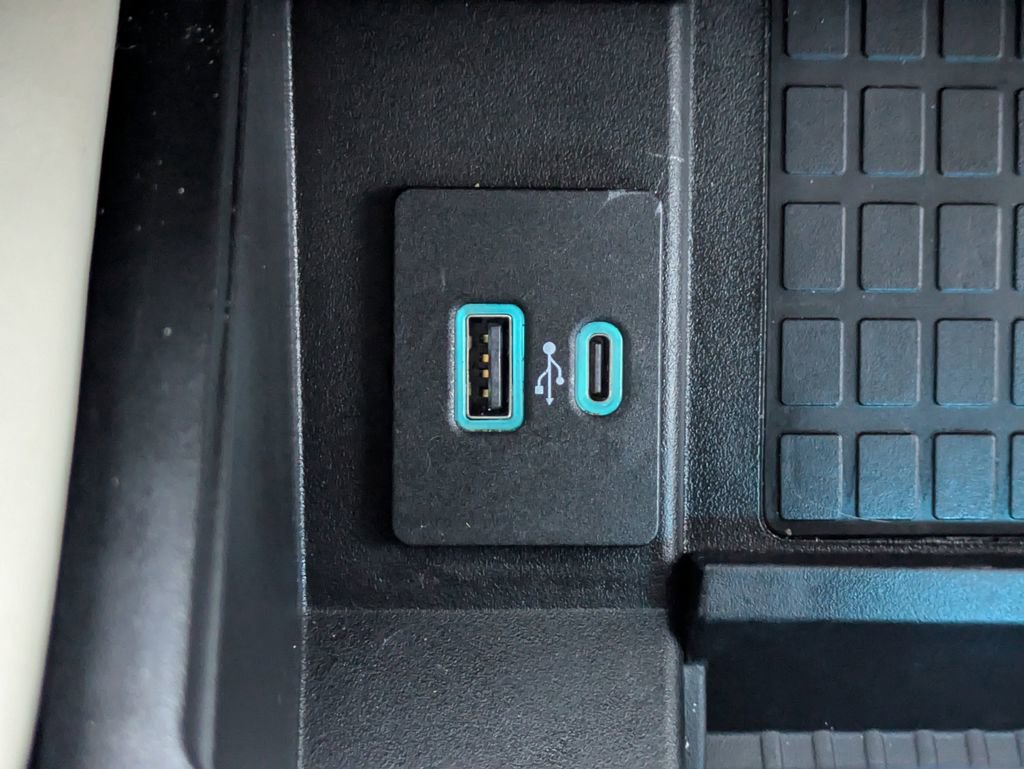 Used 2021 Ford Expedition Platinum image 25