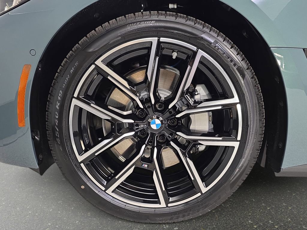 New 2026 BMW i4 xDrive40i w/ M Sport Package image 32