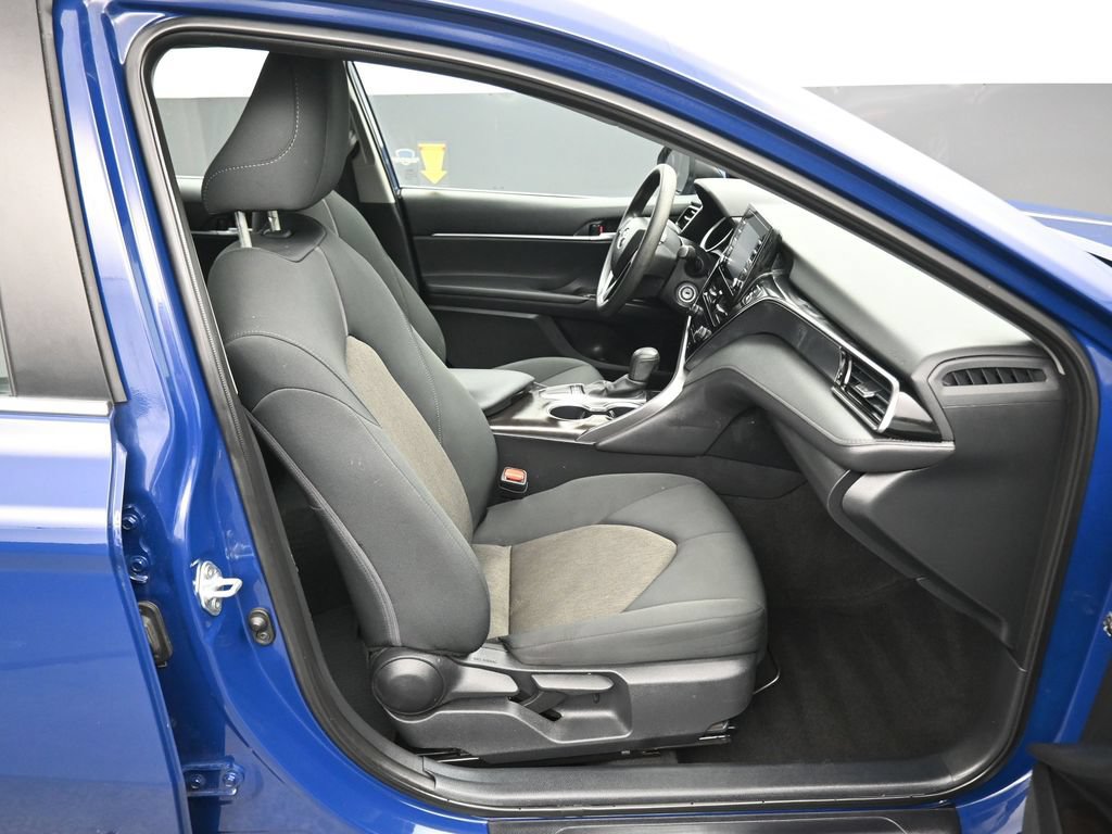 Used 2024 Toyota Camry LE FWD image 38