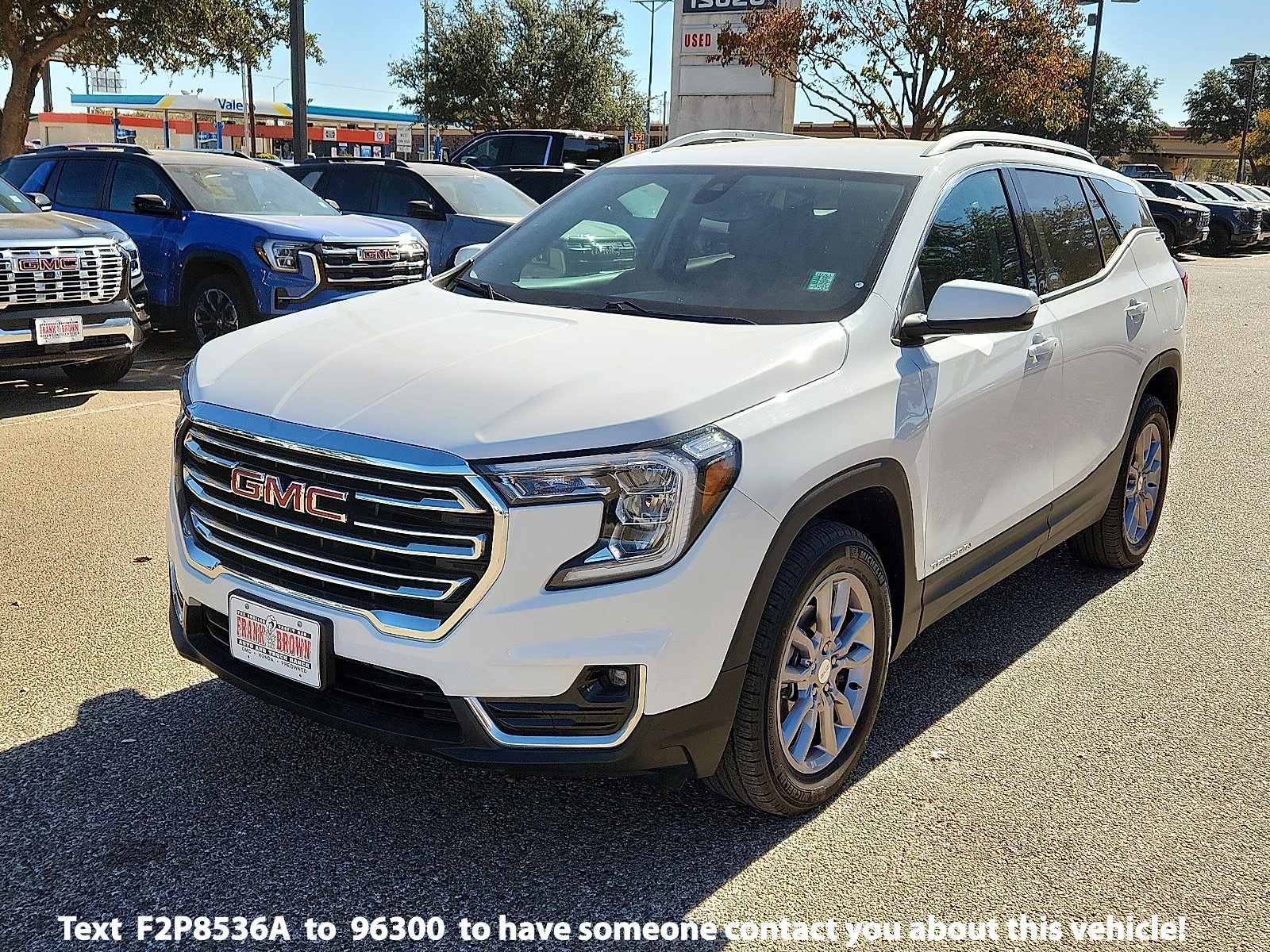 Used 2024 GMC Terrain SLT