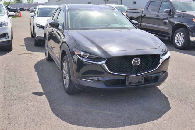 Used 2025 MAZDA CX-30 AWD 2.5 S w/ Preferred Package image 4
