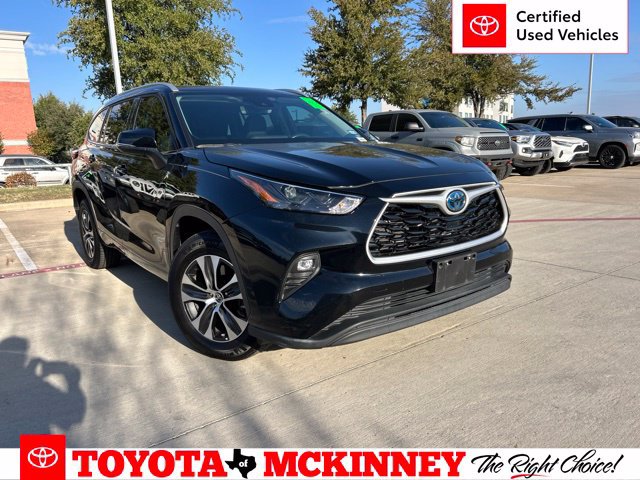 Used 2022 Toyota Highlander XLE FWD image 1