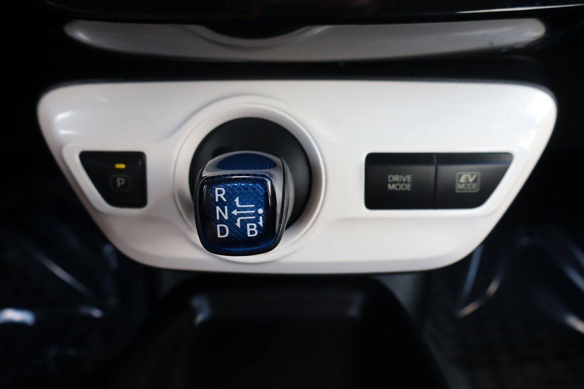 Used 2016 Toyota Prius Two FWD image 36