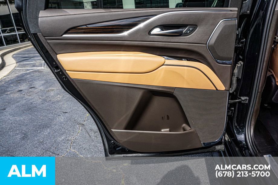 Used 2024 Cadillac Escalade Sport AWD/4WD image 59