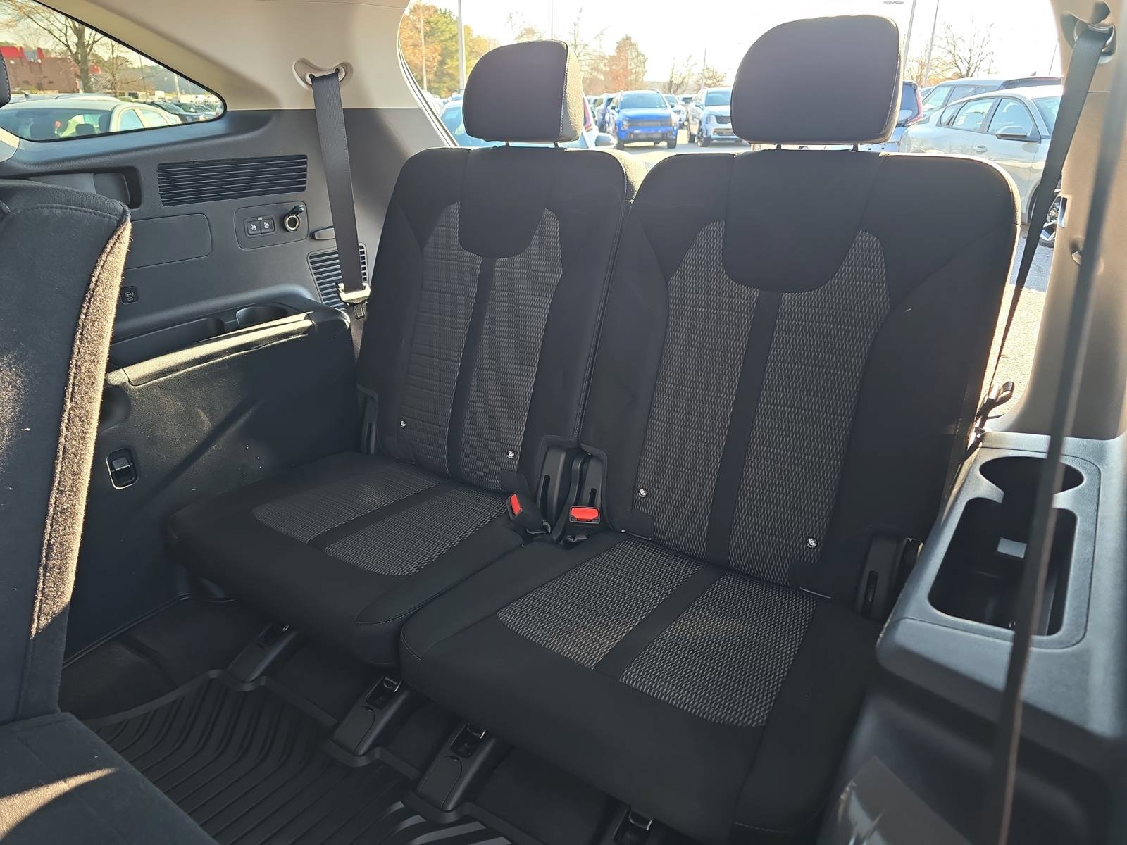 New 2026 Kia Sorento LX FWD image 15