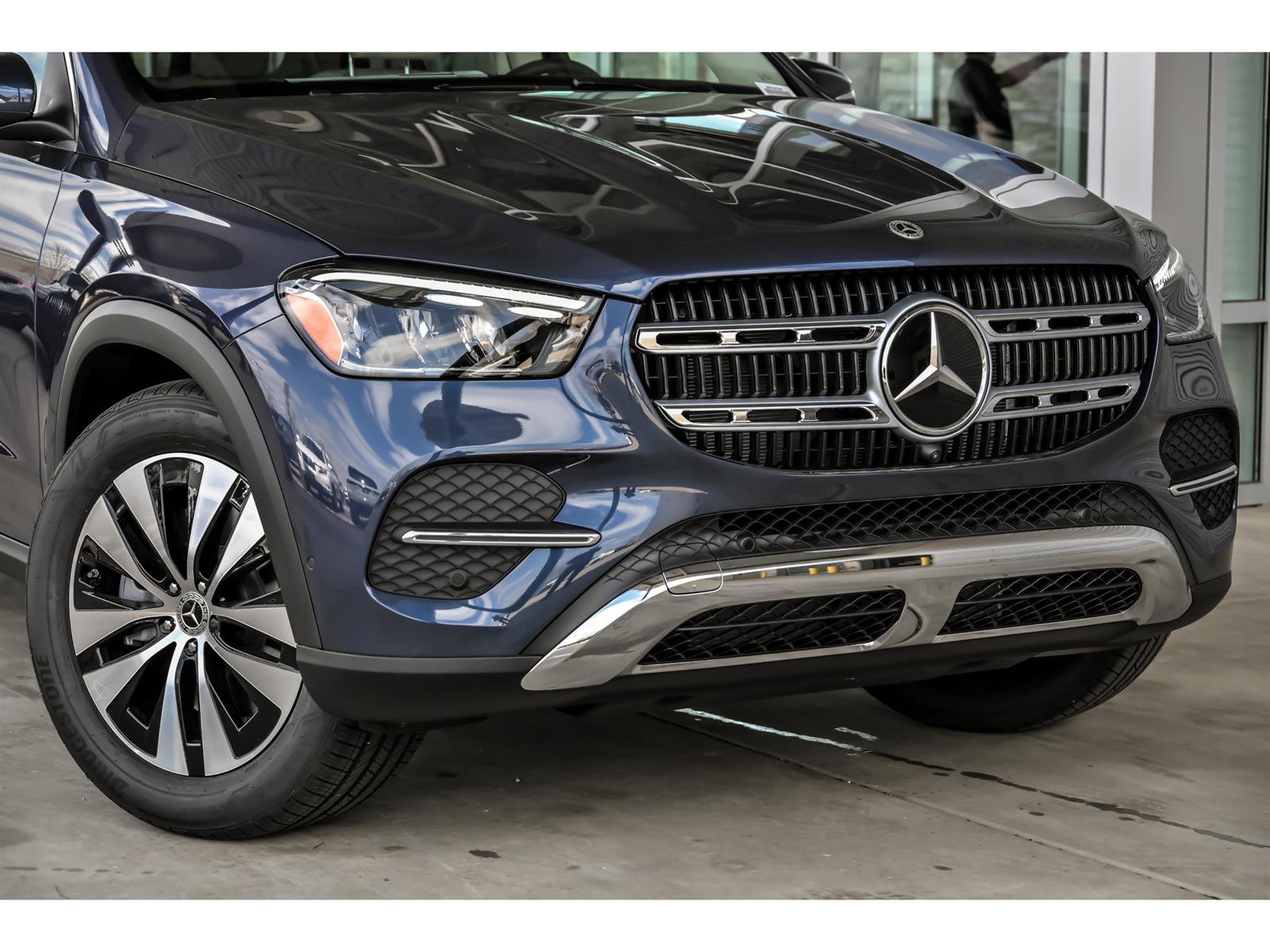 New 2026 Mercedes-Benz GLE 450e 4MATIC video 2