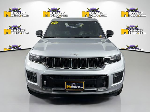 Used 2024 Jeep Grand Cherokee L Overland w/ Trailer Tow Package AWD/4WD image 2