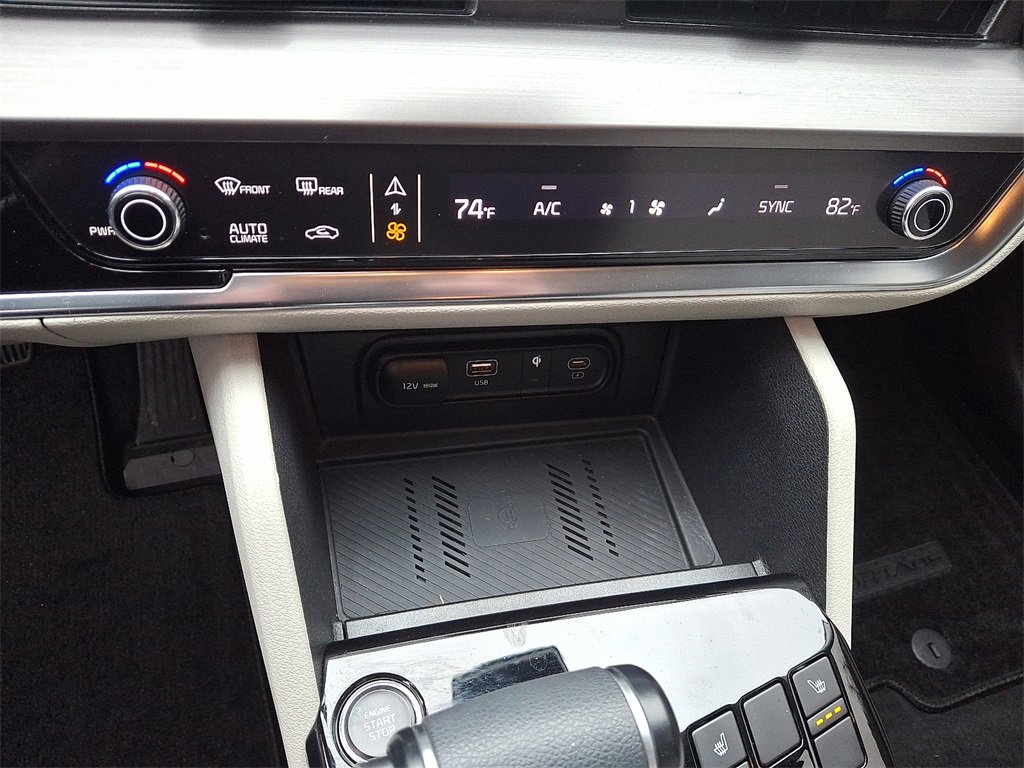 Used 2023 Kia Sportage EX image 16