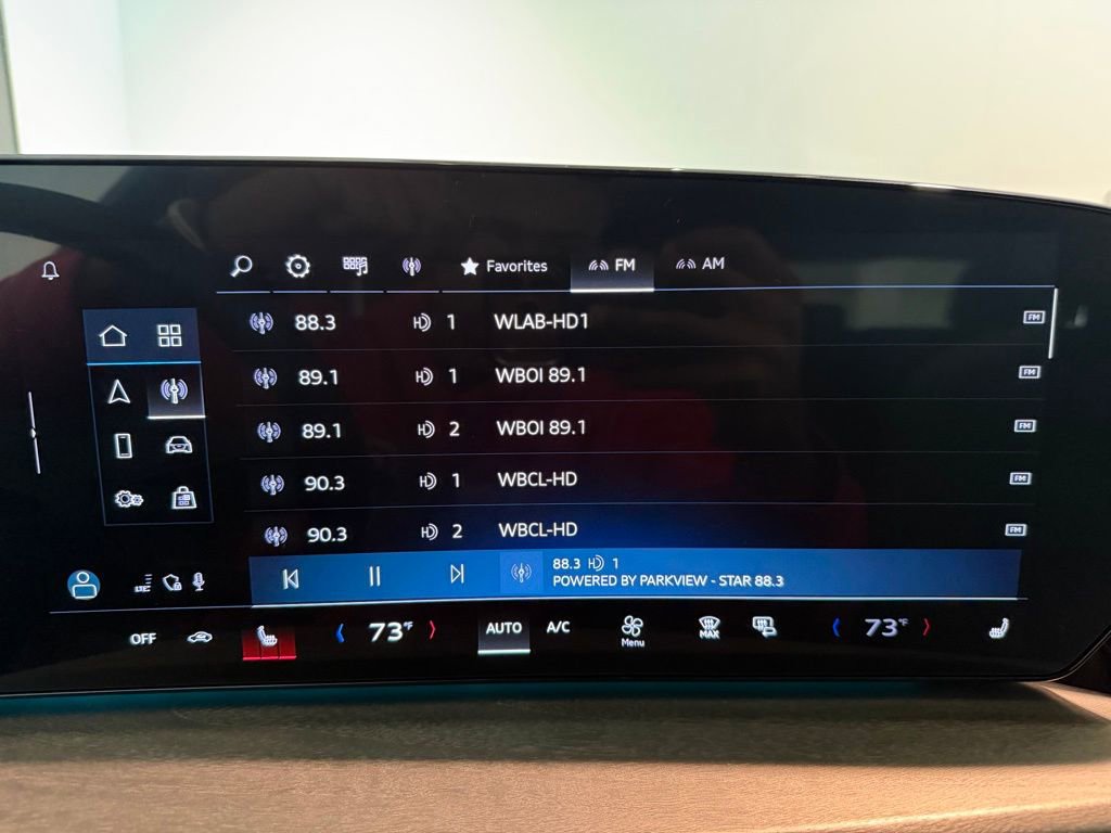 Used 2025 Audi Q5 Premium w/ Convenience Package AWD/4WD image 23