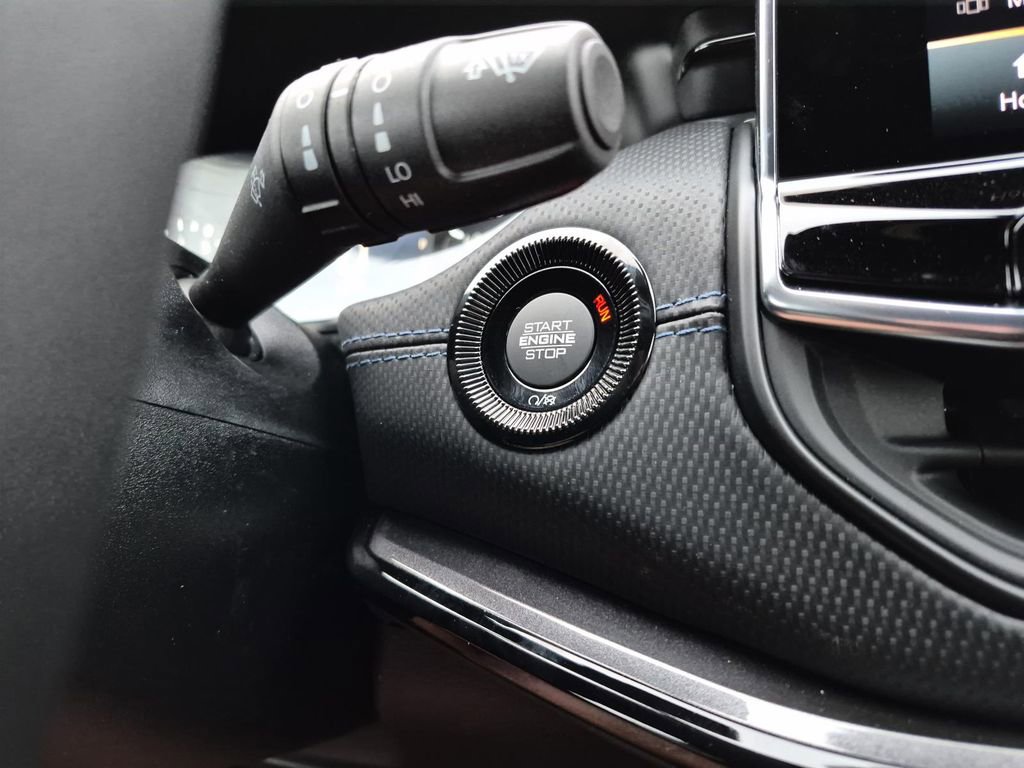 New 2026 Jeep Compass Latitude image 19