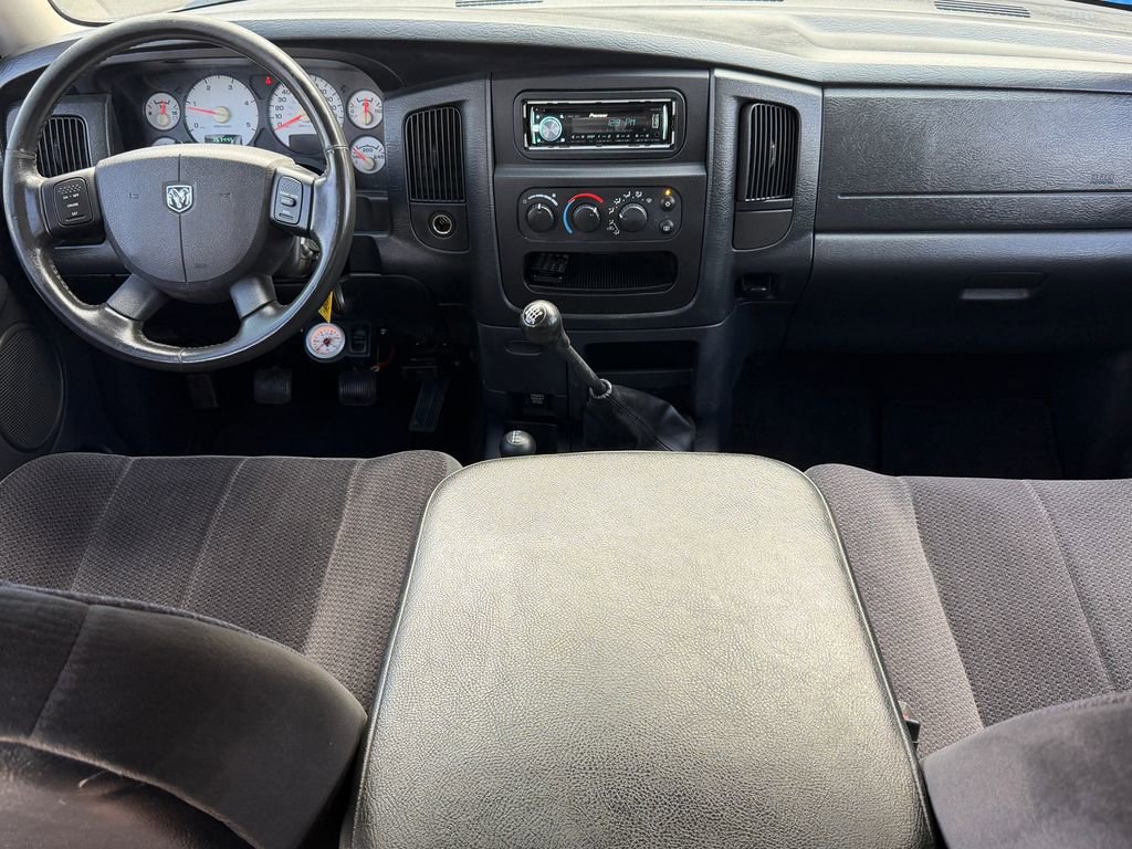 Used 2005 Dodge Ram 3500 Truck SLT image 12