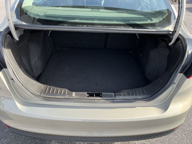 Used 2016 Ford Focus SE FWD image 20