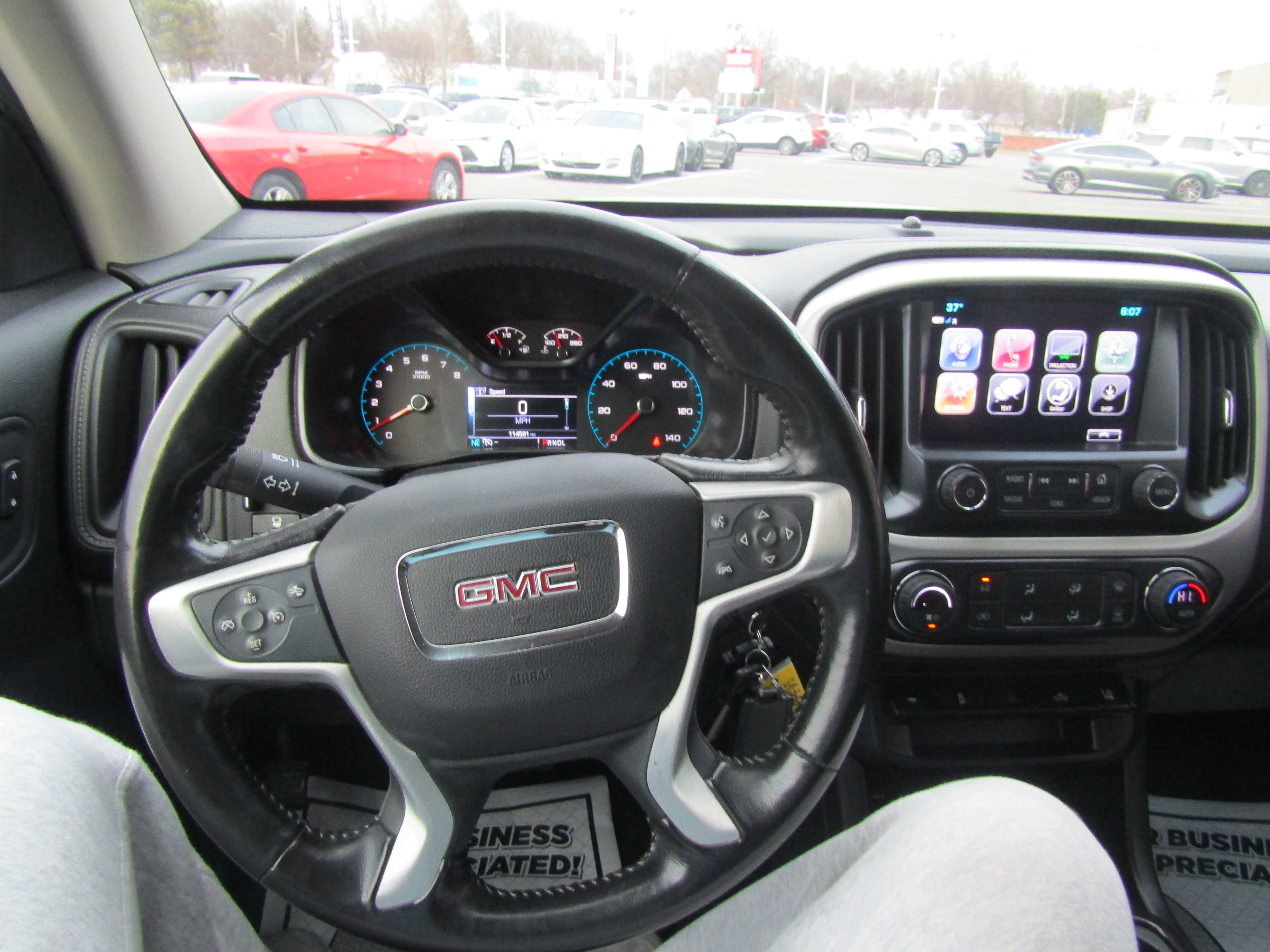 Used 2017 GMC Canyon SLE image 22