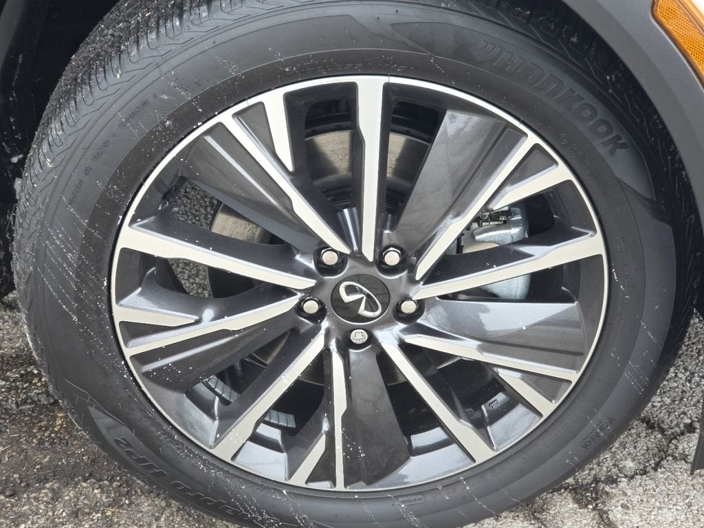 New 2026 INFINITI QX60 Luxe image 22
