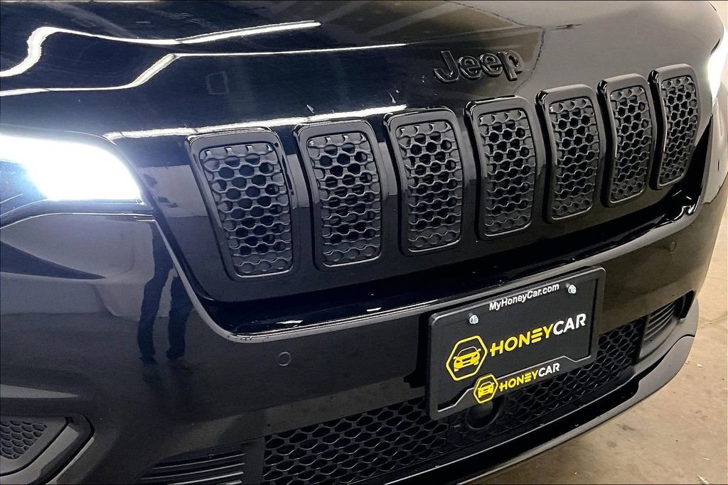 Used 2023 Jeep Cherokee Altitude Lux AWD/4WD image 32