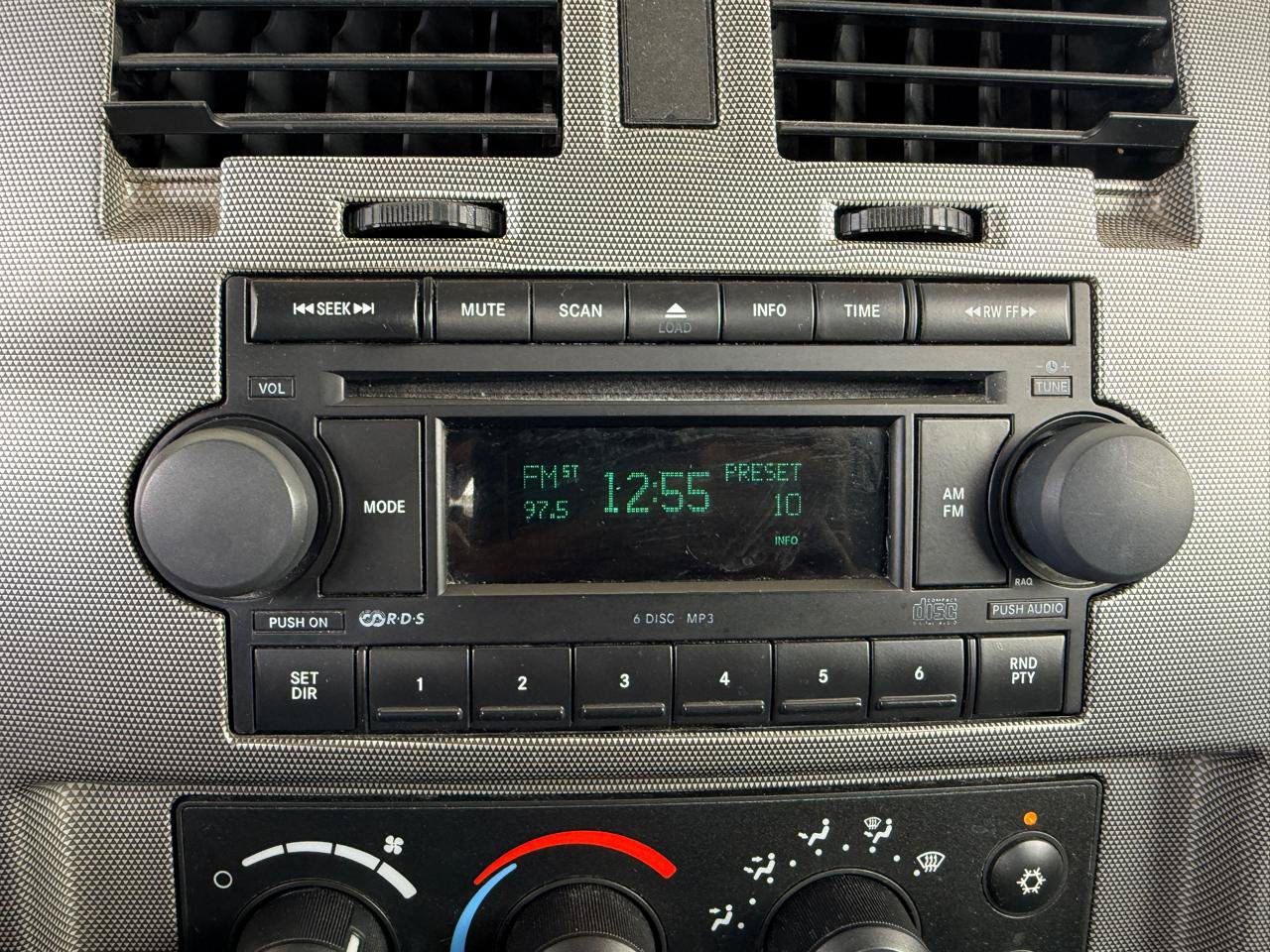 Used 2006 Dodge Dakota SLT w/ R/T Group AWD/4WD image 17