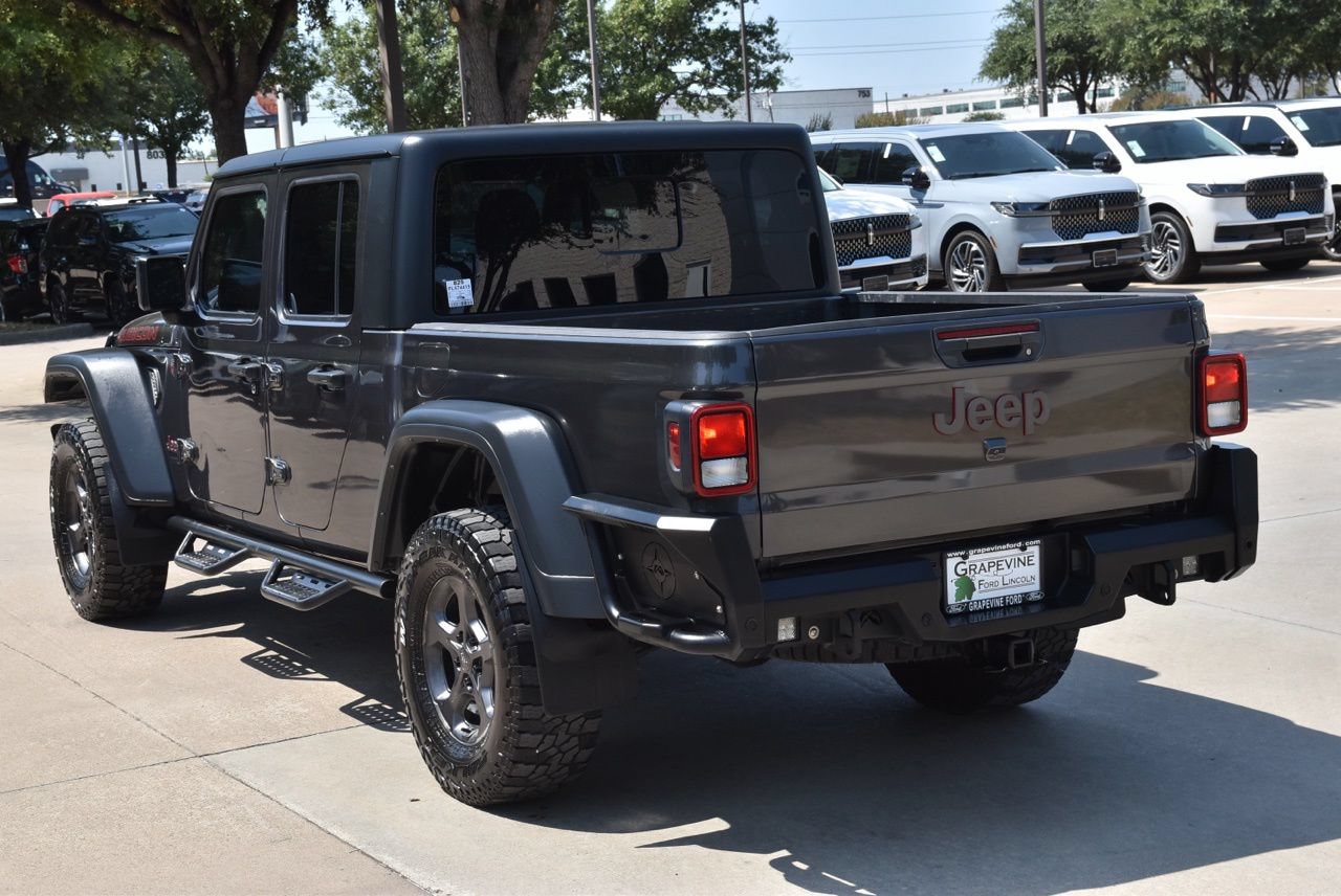 Used 2023 Jeep Gladiator Rubicon w/ Cold Weather Group AWD/4WD image 10